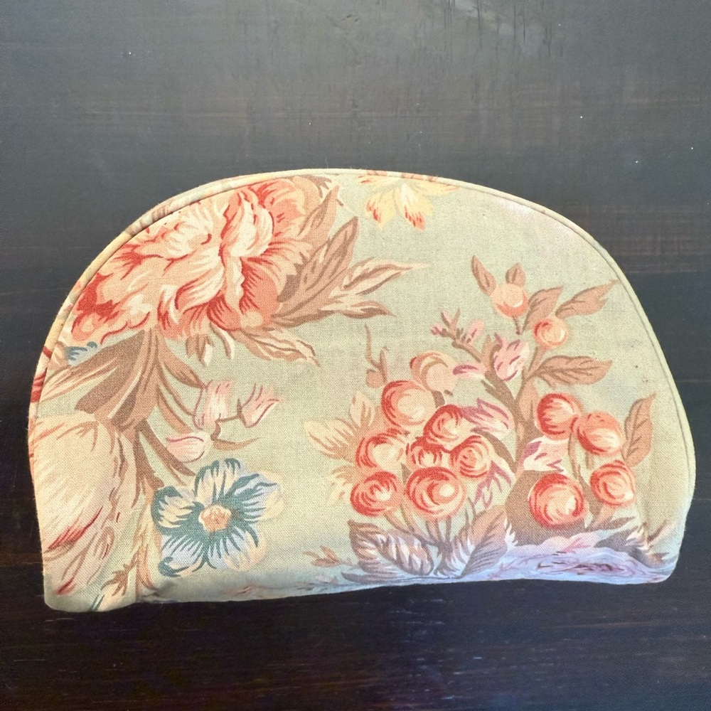 Vintage Lauren Ralph Lauren Charlotte green floral cosmetic bag